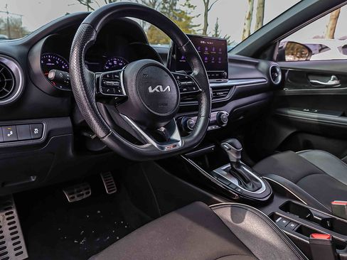 Certified 2023 Kia Forte GT-Line w/ GT-Line Premium Package image 7