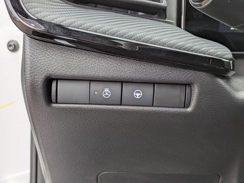 New 2026 Nissan Kicks SR w/ SR Premium Package image 19