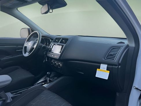 New 2025 Mitsubishi Outlander Sport ES AWD/4WD image 23