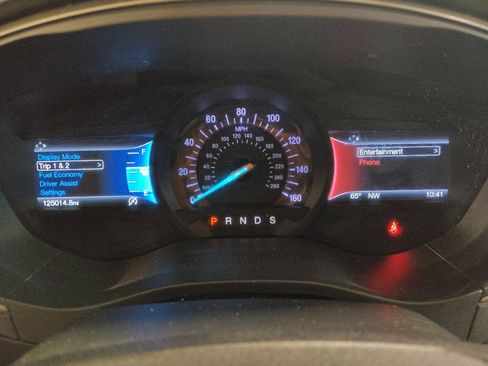 Used 2018 Ford Fusion SE w/ Fusion SE Technology Package image 23