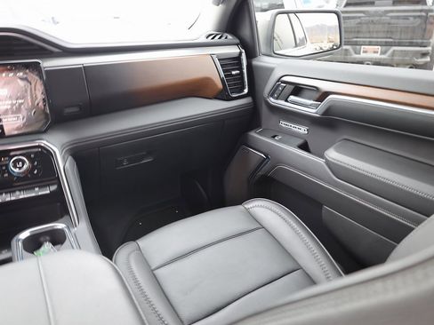 Used 2024 GMC Sierra 1500 Denali image 20