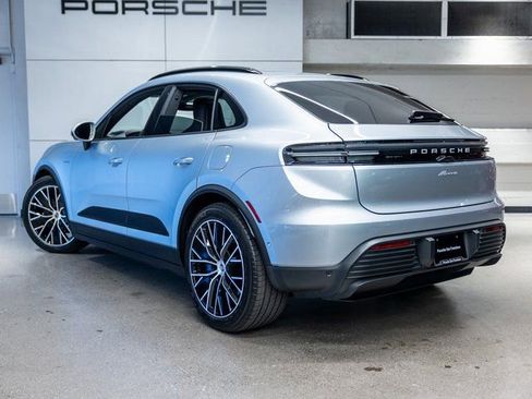 Certified 2025 Porsche Macan Electric RWD image 3