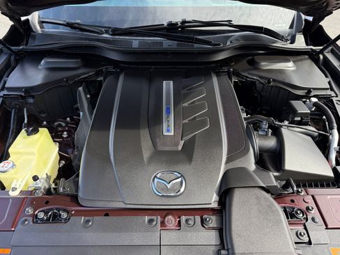 Certified 2024 MAZDA CX-90 Plug-In Hybrid w/ Premium Plus AWD/4WD image 21