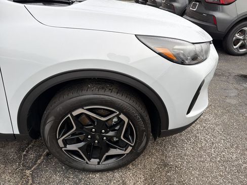 New 2026 Ford Escape Platinum w/ Premium Technology Package AWD/4WD image 2