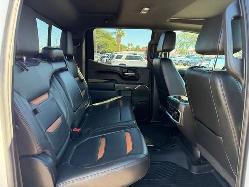 Used 2021 GMC Sierra 1500 AT4 w/ AT4 Value Package image 16