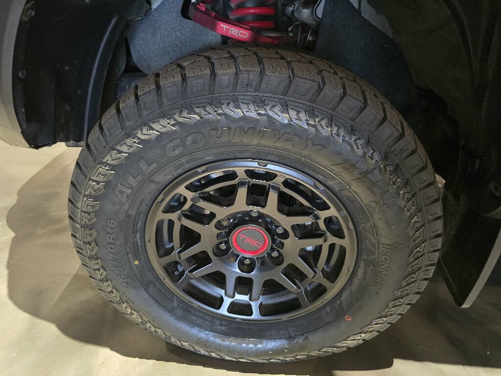 Used 2023 Toyota Tacoma TRD Pro AWD/4WD image 36