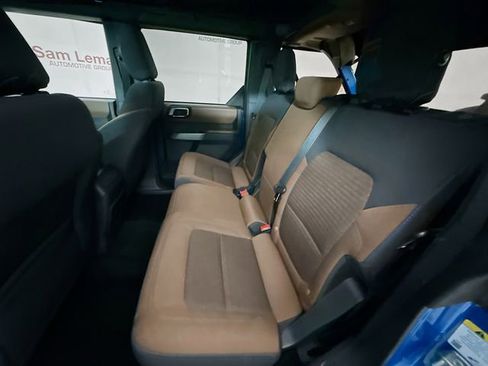 Used 2023 Ford Bronco Outer Banks w/ Sasquatch Package image 24