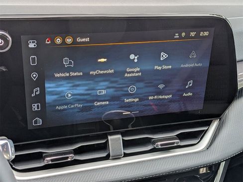 Used 2026 Chevrolet Equinox LT w/ Midnight Edition image 15