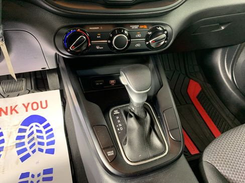 Used 2022 Kia Soul LX w/ Technology Package FWD image 24