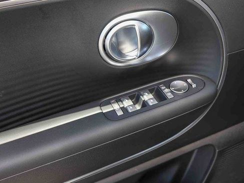 New 2026 Hyundai Ioniq 9 SE AWD/4WD image 22