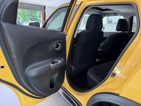 Used 2015 Nissan Juke SV w/ Technology Package AWD/4WD image 14