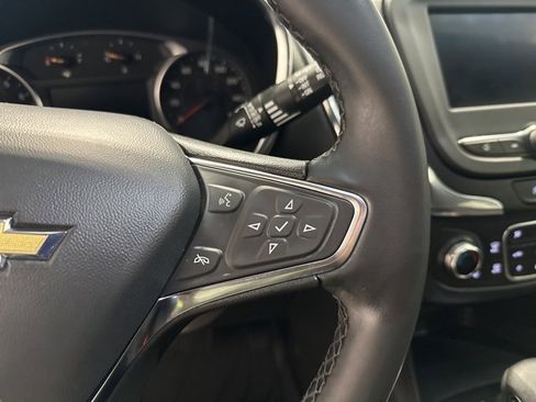 Used 2024 Chevrolet Equinox LT w/ LPO, Floor Liner Package image 18