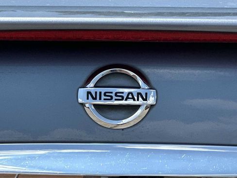 Used 2010 Nissan Maxima 3.5 SV w/ Sport Pkg FWD image 12