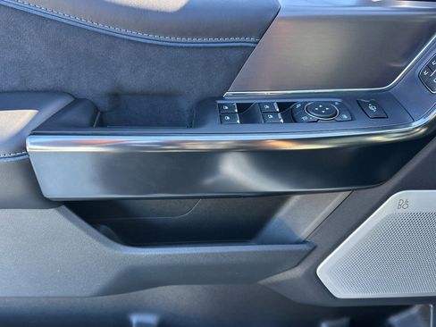 New 2026 Ford F350 Platinum w/ FX4 Off-Road Package image 17