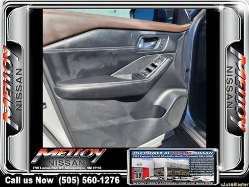 Used 2023 Nissan Rogue SL image 6