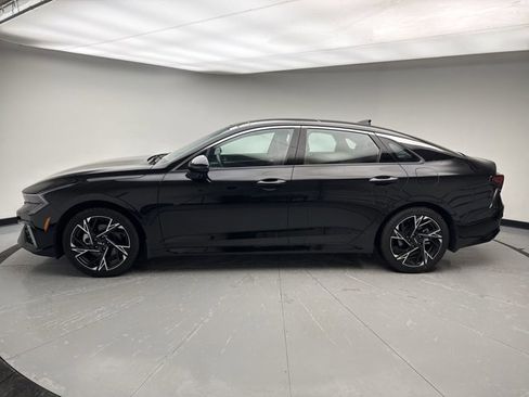 Used 2025 Kia K5 GT-Line w/ GT-Line Premium Package image 2