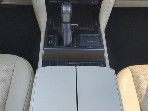 Used 2022 Lexus GX 460 Luxury image 20