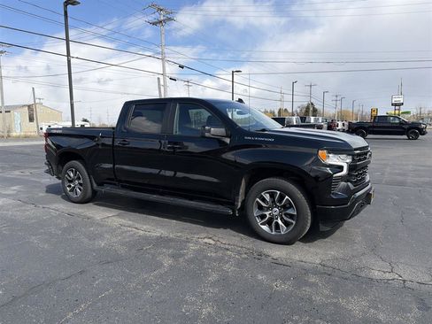 Certified 2023 Chevrolet Silverado 1500 RST image 2