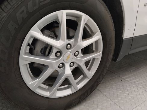 Used 2022 Chevrolet Equinox LT FWD image 31