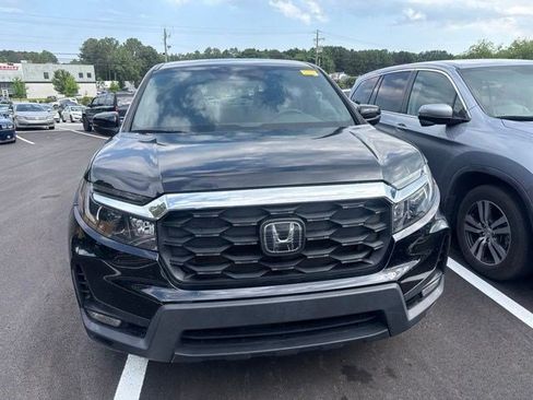 Certified 2022 Honda Passport EX-L image 2