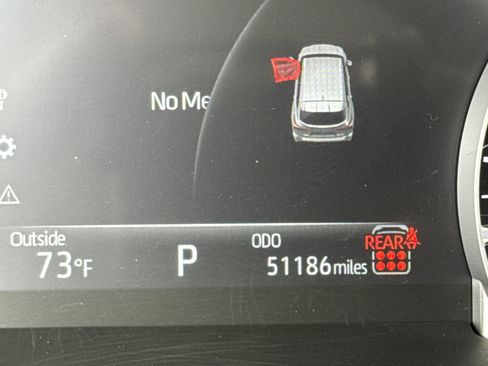 Used 2025 Toyota Highlander LE FWD image 22