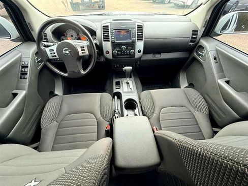 Used 2019 Nissan Frontier PRO-4X image 26