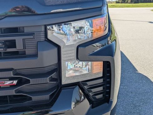 Used 2025 Chevrolet Silverado 1500 Custom Trail Boss image 11