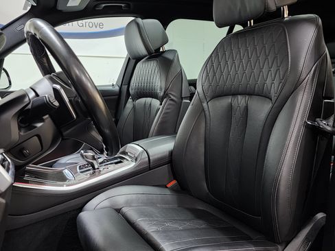 Used 2022 BMW X5 M50i w/ Premium Package AWD/4WD image 15