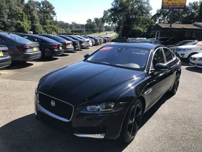 Used 2018 Jaguar XF Premium