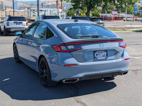 Used 2023 Honda Civic Sport Touring image 8