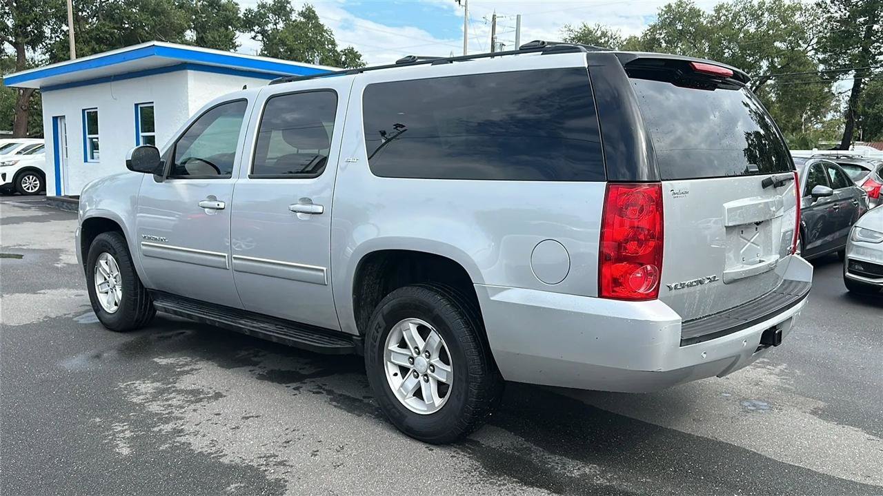 Used 2014 GMC Yukon XL SLT RWD image 12