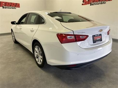 Used 2024 Chevrolet Malibu LT FWD image 15
