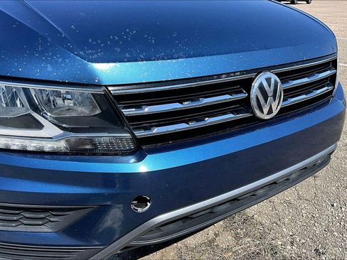 Used 2019 Volkswagen Tiguan SE image 28