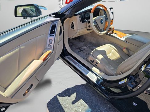 Used 2007 Cadillac XLR RWD image 23