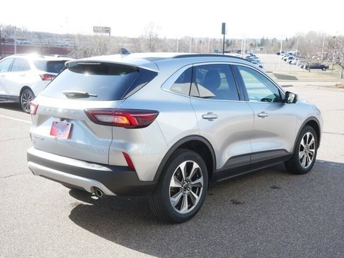 Certified 2024 Ford Escape Platinum image 5