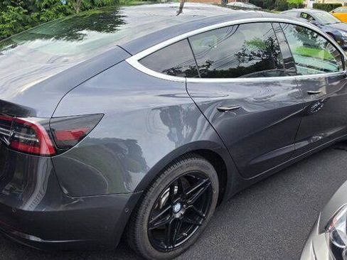 Used 2018 Tesla Model 3 Long Range AWD/4WD image 4