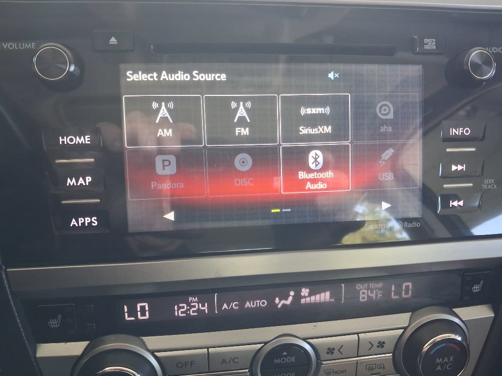 Used 2016 Subaru Legacy 2.5i Premium AWD/4WD image 4