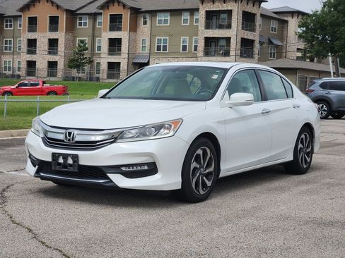Used 2016 Honda Accord EX-L image 2