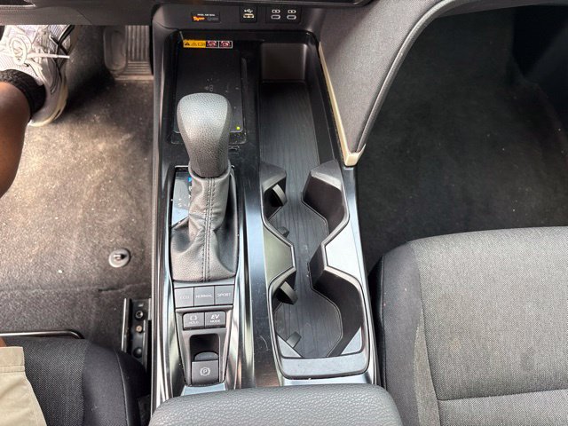 Used 2025 Toyota Camry LE FWD image 19