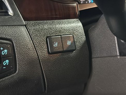 Used 2014 Ford Edge Limited image 30