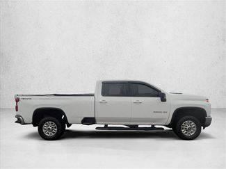 Used 2022 Chevrolet Silverado 2500 LT w/ Convenience Package AWD/4WD video 4