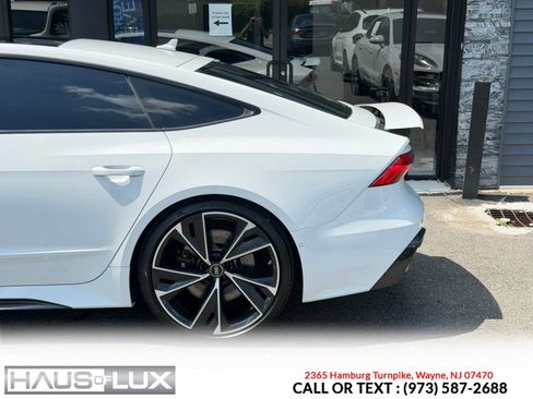 Used 2022 Audi RS 7 Sportback AWD/4WD image 16
