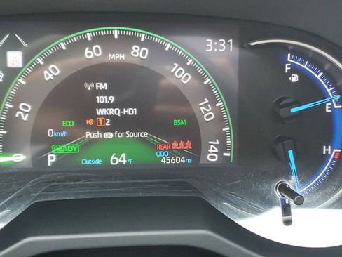 Used 2022 Toyota RAV4 XSE w/ XSE Grade Weather Package image 18