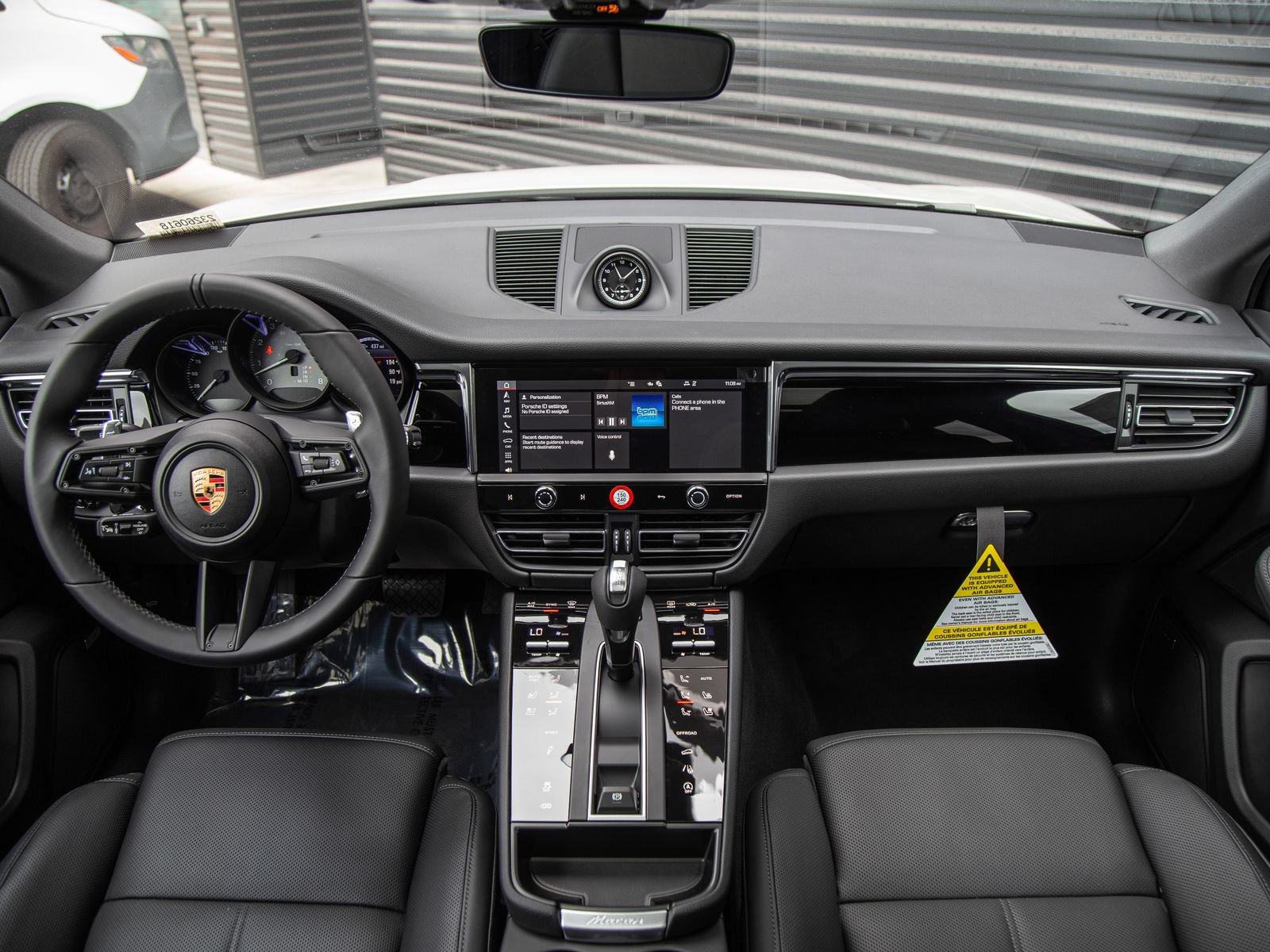 Used 2026 Porsche Macan S AWD/4WD image 16