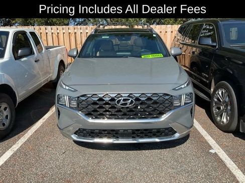 Used 2023 Hyundai Santa Fe Calligraphy FWD image 2