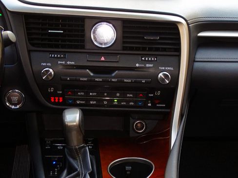 Used 2019 Lexus RX 350 AWD w/ Navigation Package image 23