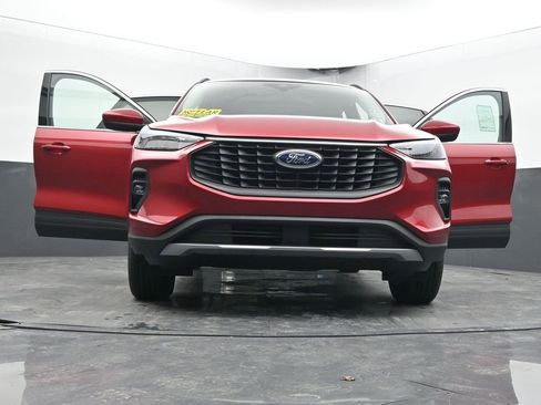 New 2026 Ford Escape SE image 71