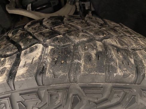 Used 2022 Chevrolet Silverado 1500 ZR2 w/ Technology Package image 27