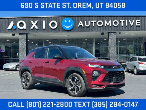 Used 2022 Chevrolet TrailBlazer RS FWD image 1