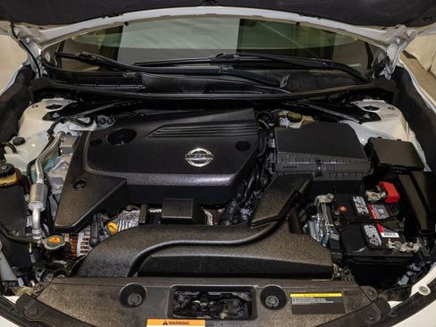 Used 2013 Nissan Altima 2.5 S image 17